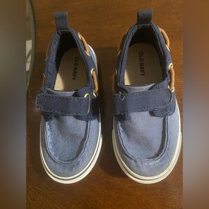 Old Navy Kids Blue and Brown Sneakers